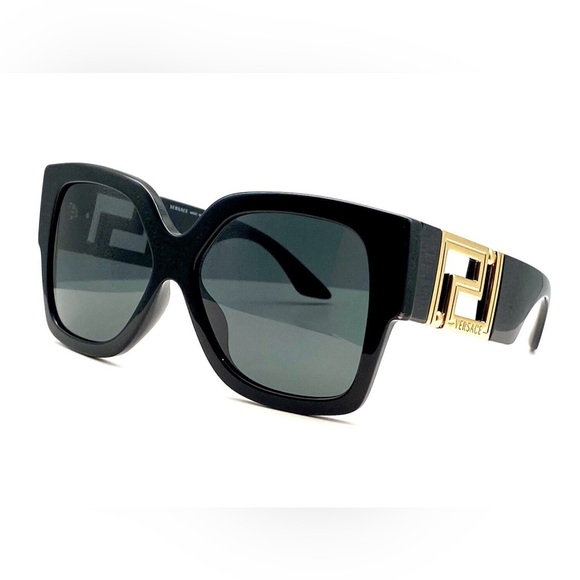 Versace: Greca Logo Oversized Gold Sunglasses - Picture 5 of 14